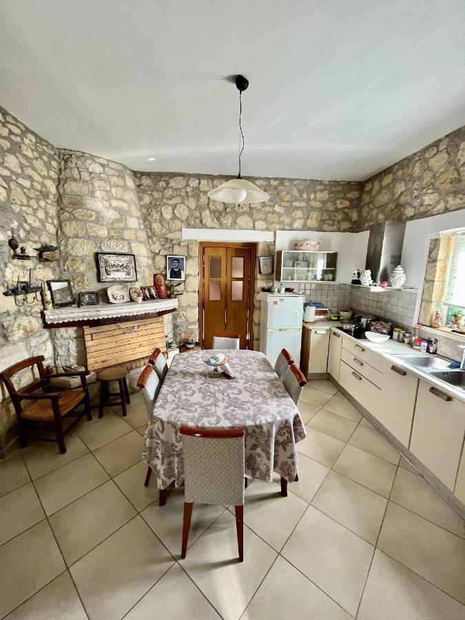 Katerina'S Rest Stone Ηouse Villa Khárakas Esterno foto