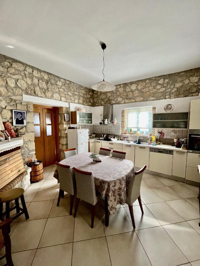 Katerina'S Rest Stone Ηouse Villa Khárakas Esterno foto