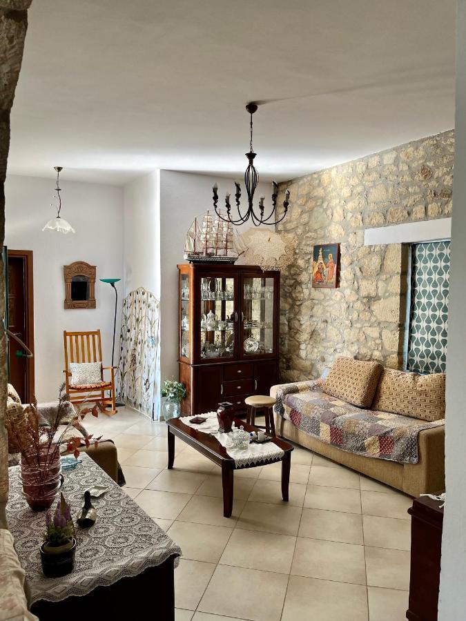 Katerina'S Rest Stone Ηouse Villa Khárakas Esterno foto